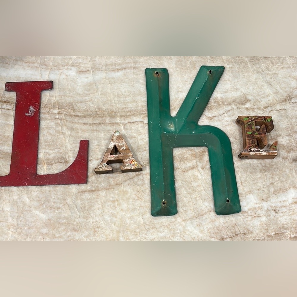 Rustic Multicolor 'LAKE' Wall Decor
